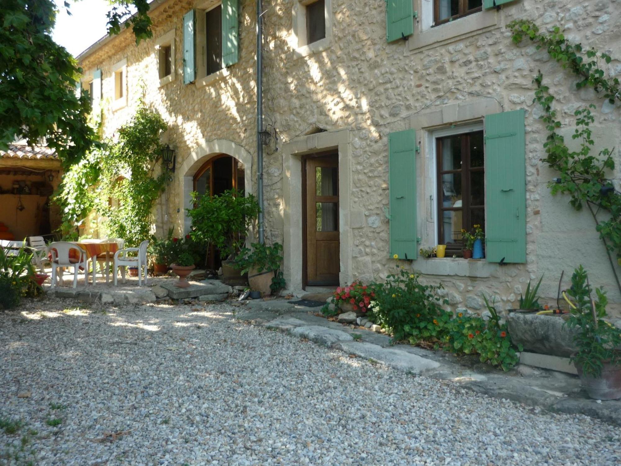 Le Val Leron Bed and Breakfast Valaurie Exteriör bild
